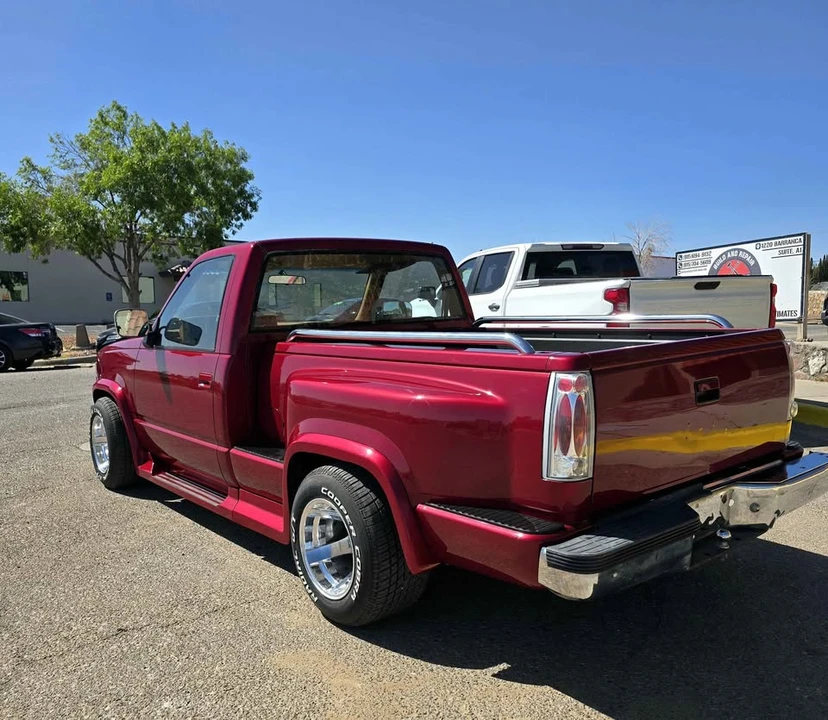1991 Chevrolet Silverado - Image 3 of 21