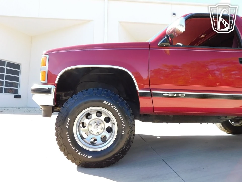 1991 Chevrolet C/K 4th Gen - Image 11 of 12