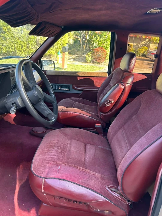 1991 Chevrolet C/K 4th Gen - Image 6 of 17