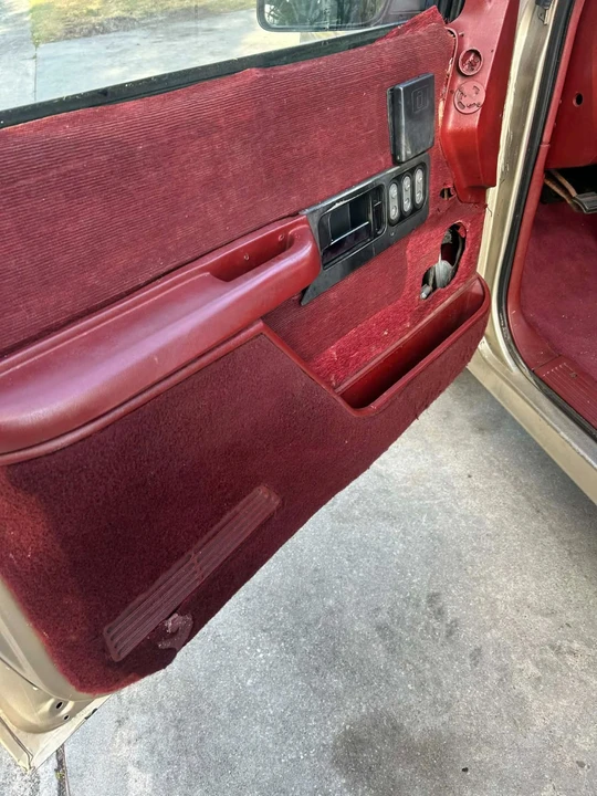 1991 Chevrolet C/K 4th Gen - Image 7 of 17