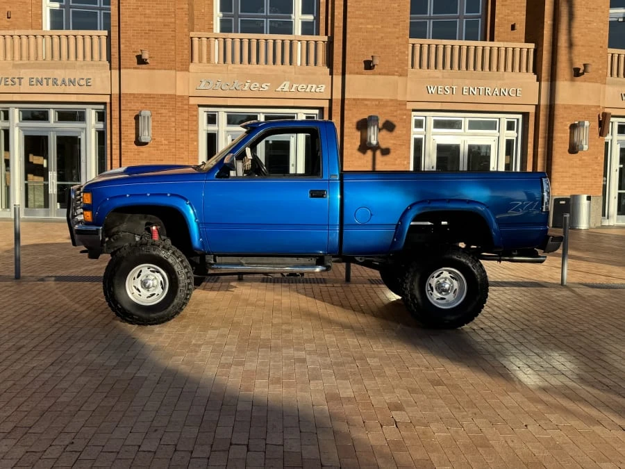 1991 Chevrolet C/K 4th Gen - Image 2 of 5