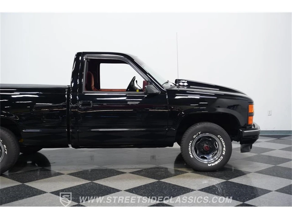 1991 Chevrolet C/K 4th Gen - Image 28 of 31