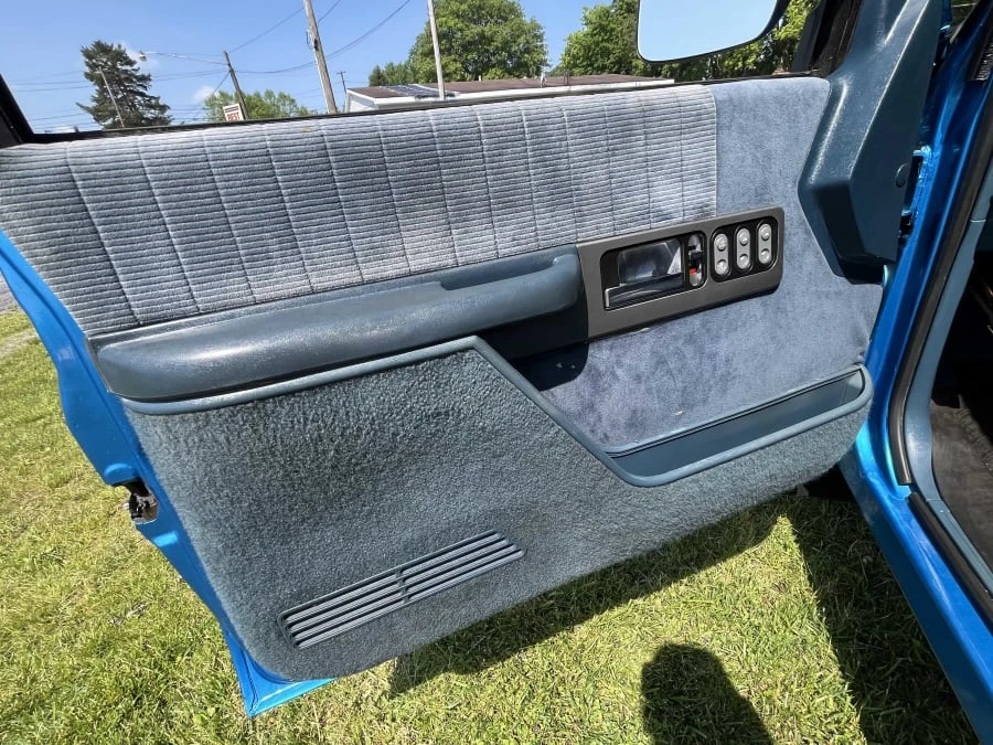 1991 Chevrolet C/K 4th Gen - Image 8 of 13