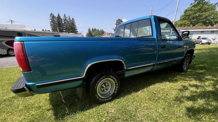 1991 Chevrolet C/K 4th Gen - Image 4 of 13