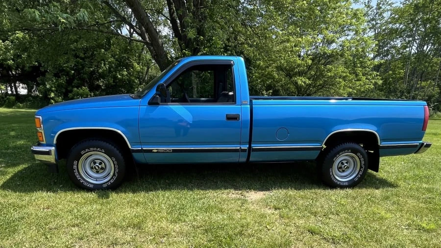 1991 Chevrolet C/K 4th Gen - Image 2 of 13