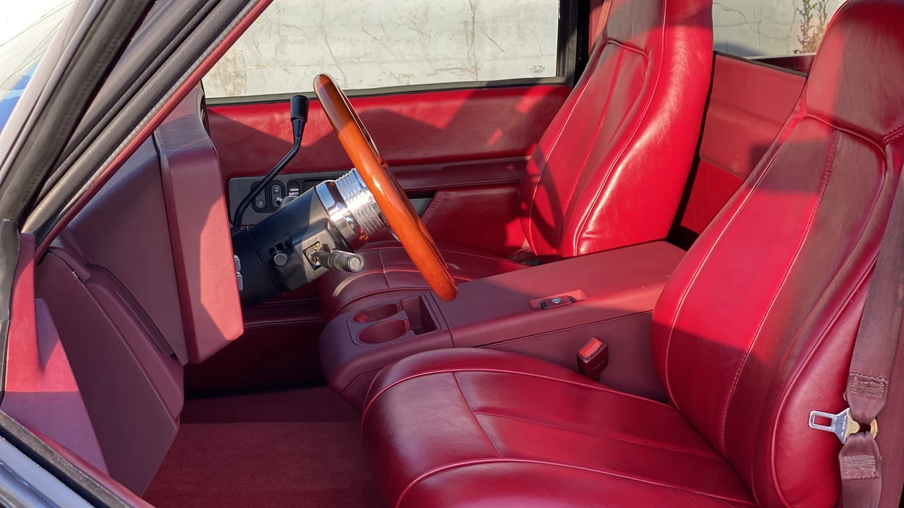 1991 Chevrolet C/K 4th Gen - Image 2 of 13