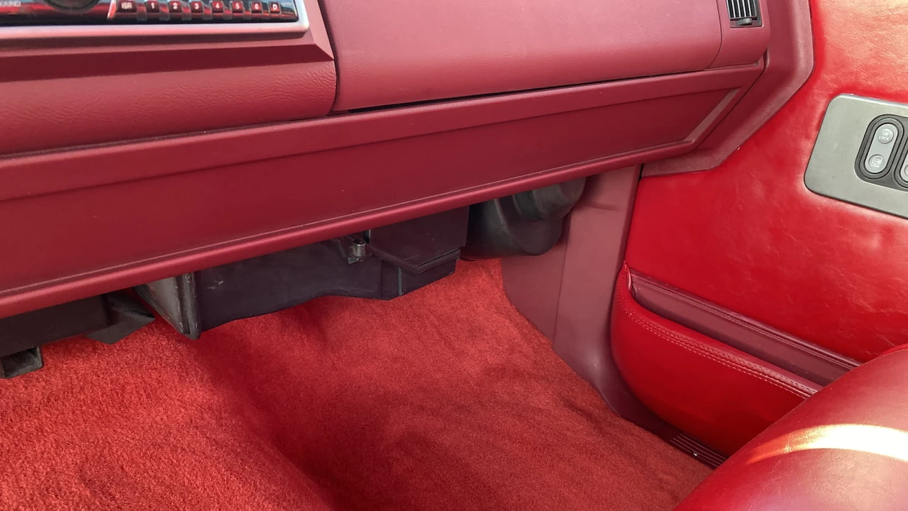 1991 Chevrolet C/K 4th Gen - Image 6 of 13