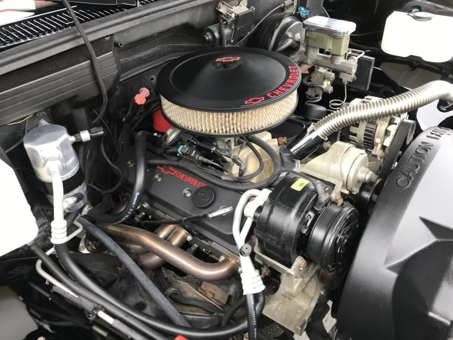 1991 Chevrolet C/K 4th Gen - Image 6 of 11