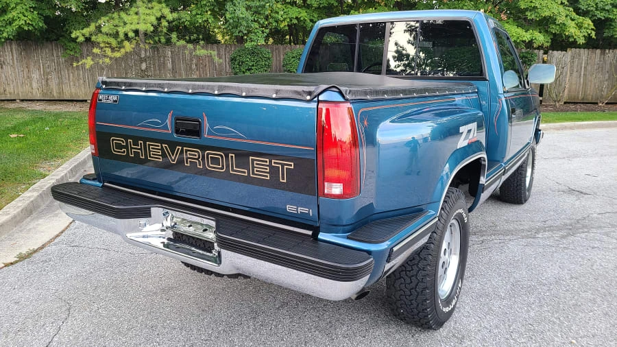 1991 Chevrolet C/K 4th Gen - Image 11 of 29