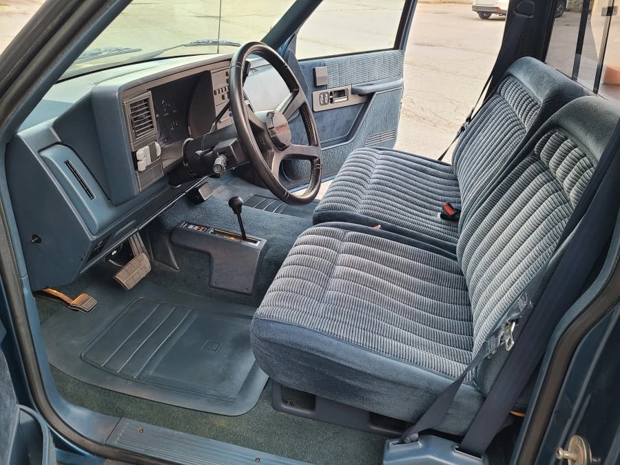 1991 Chevrolet C/K 4th Gen - Image 16 of 29