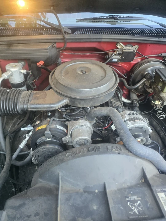 1991 Chevrolet Silverado - Image 16 of 16