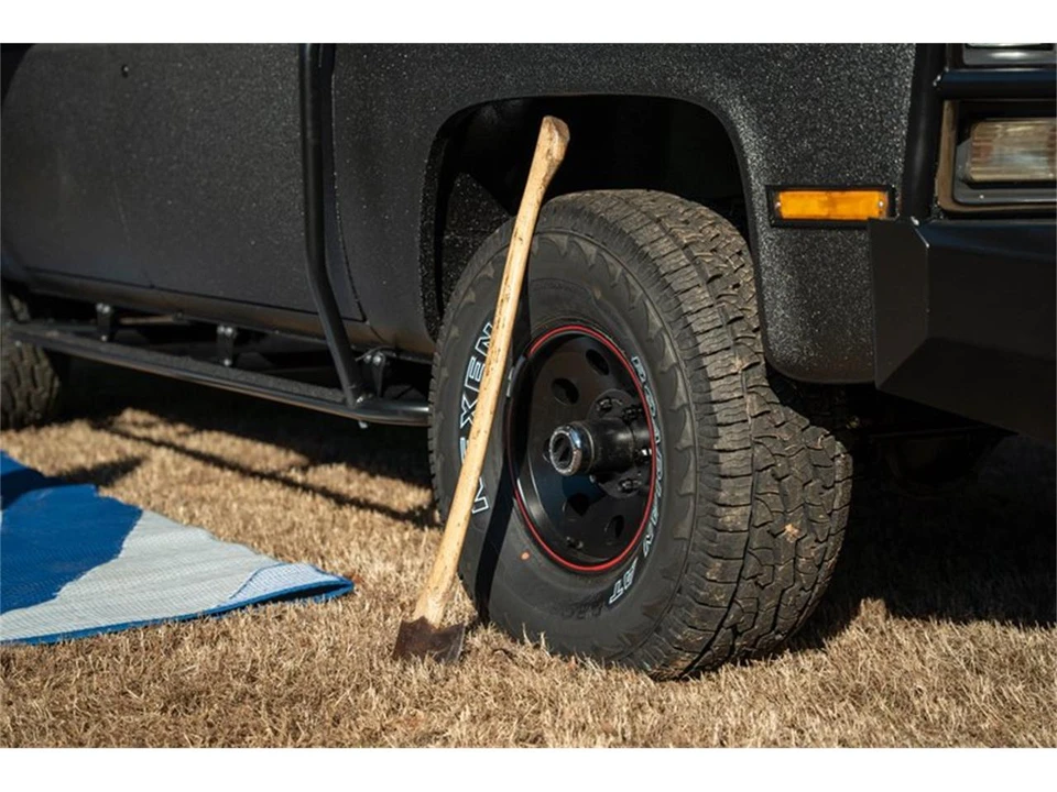 1991 Chevrolet Suburban 7th Gen - Image 21 of 31