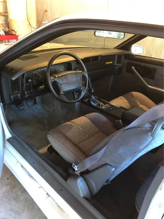 1991 Chevrolet Camaro 3rd Gen - Image 2 of 3