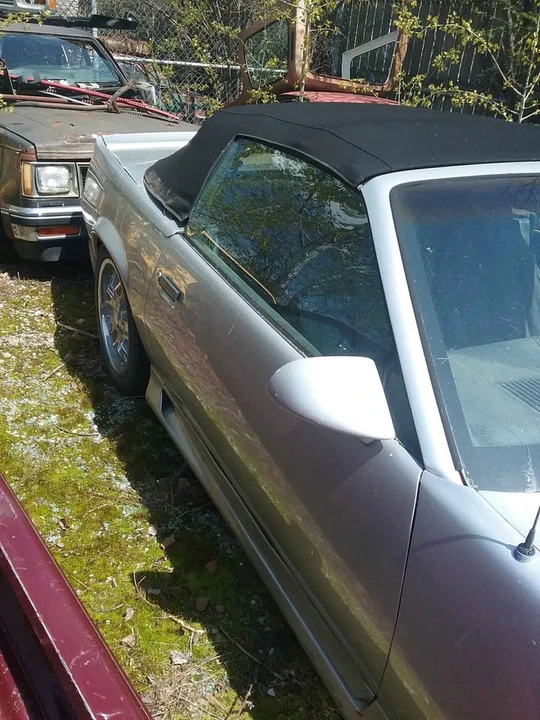 1991 Chevrolet Camaro 3rd Gen - Image 2 of 7
