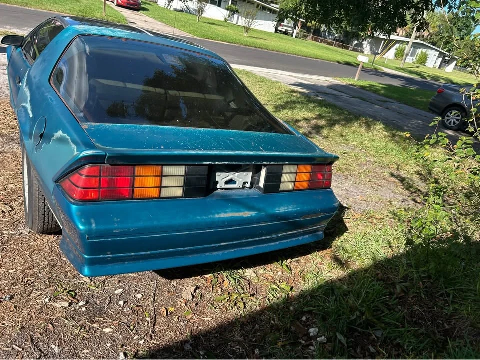 1991 Chevrolet Camaro 3rd Gen - Image 3 of 4