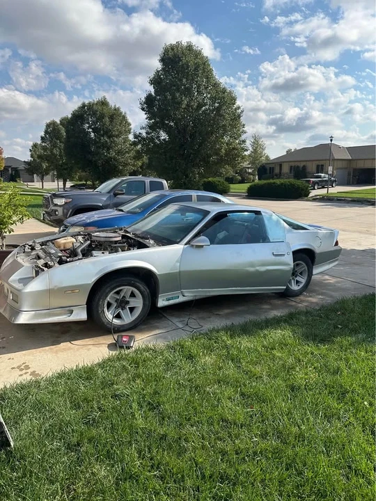 1991 Chevrolet Camaro 3rd Gen - Image 2 of 10