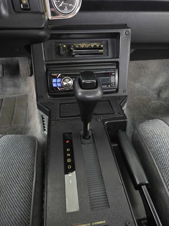 1991 Chevrolet Camaro 3rd Gen - Image 7 of 17