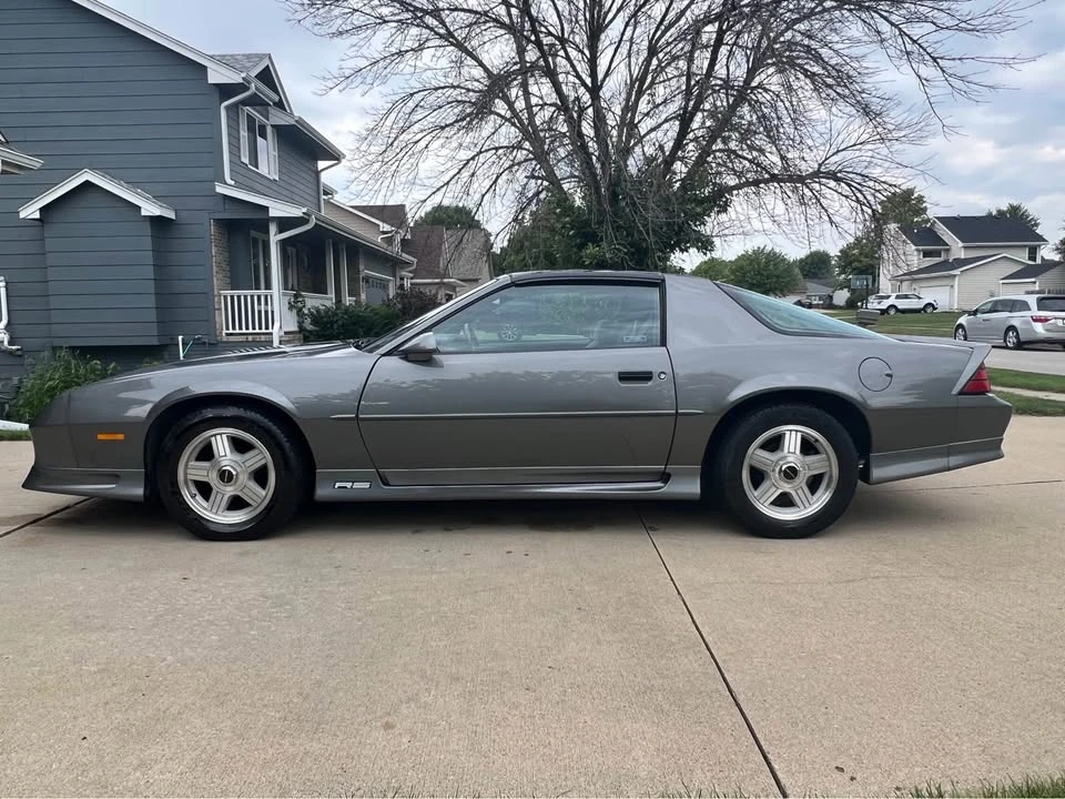 1991 Chevrolet Camaro 3rd Gen - Image 9 of 15