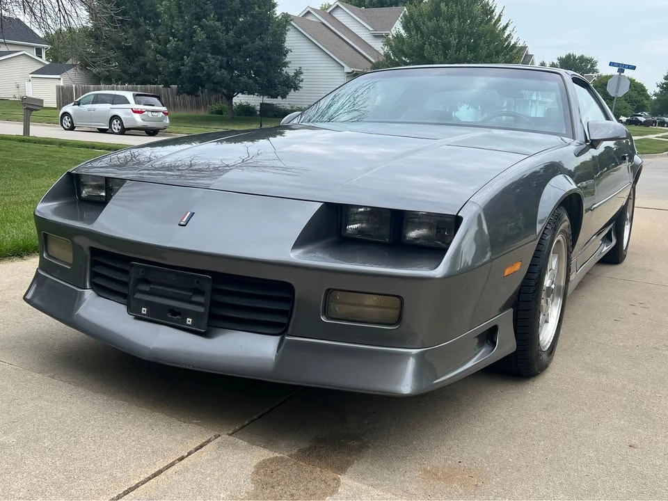 1991 Chevrolet Camaro 3rd Gen - Image 2 of 15