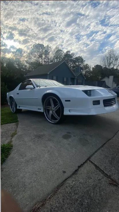 1991 Chevrolet Camaro 3rd Gen - Image 4 of 10