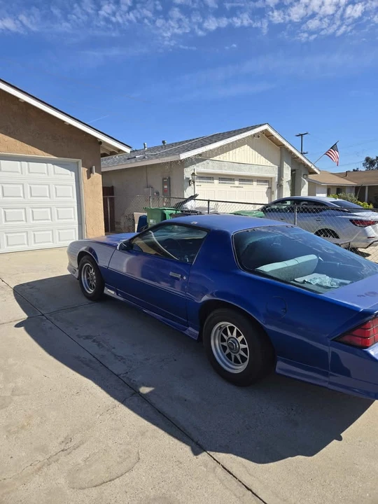 1991 Chevrolet Camaro 3rd Gen - Image 2 of 10