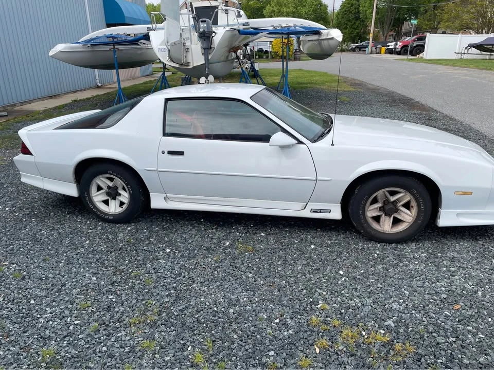 1991 Chevrolet Camaro 3rd Gen - Image 6 of 15