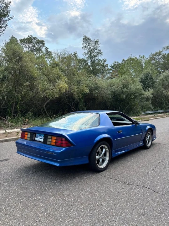 1991 Chevrolet Camaro 3rd Gen - Image 4 of 10