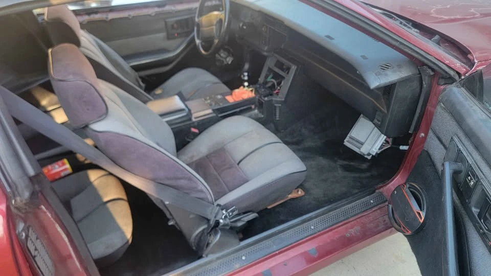 1991 Chevrolet Camaro 3rd Gen - Image 6 of 9