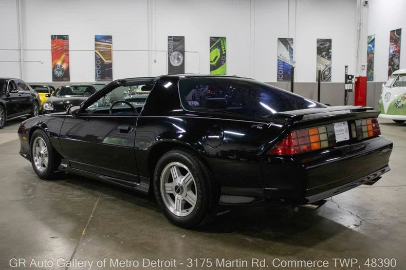 1991 Chevrolet Camaro 3rd Gen - Image 5 of 20