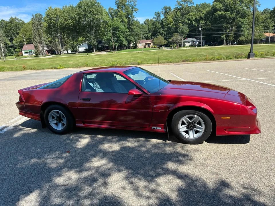 1991 Chevrolet Camaro 3rd Gen - Image 5 of 20