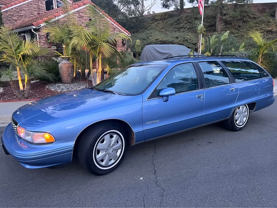 1991 Chevrolet Caprice - Image 2 of 20