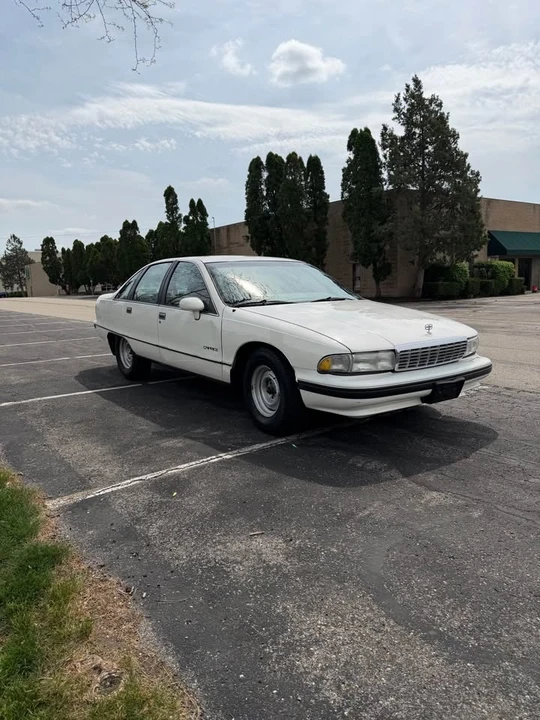 1991 Chevrolet Caprice - Image 2 of 14