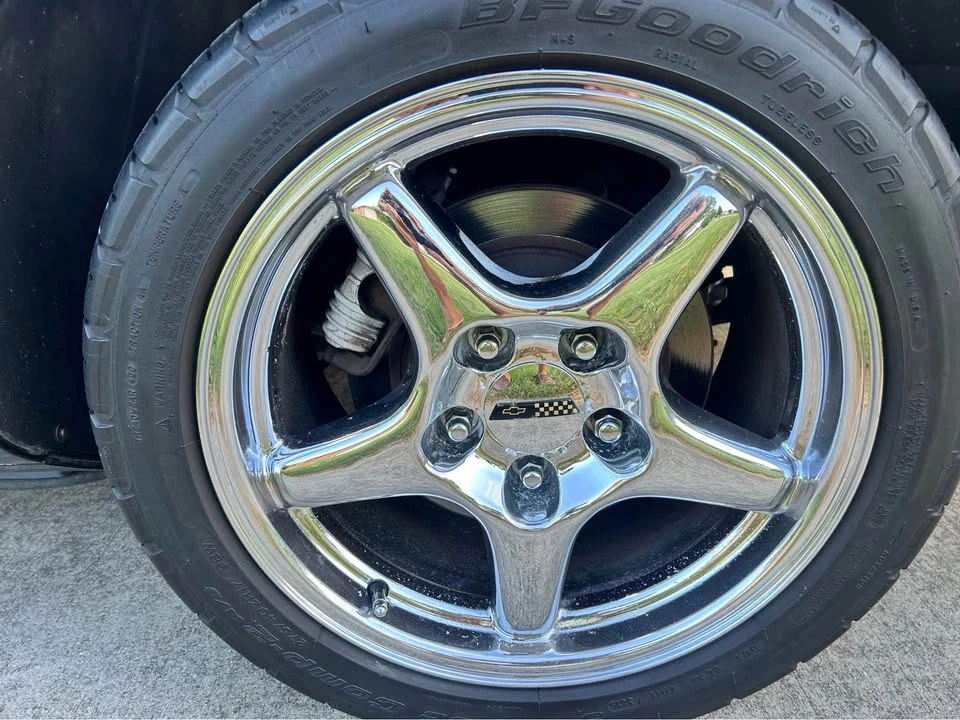 1991 Chevrolet Corvette C4 - Image 8 of 15