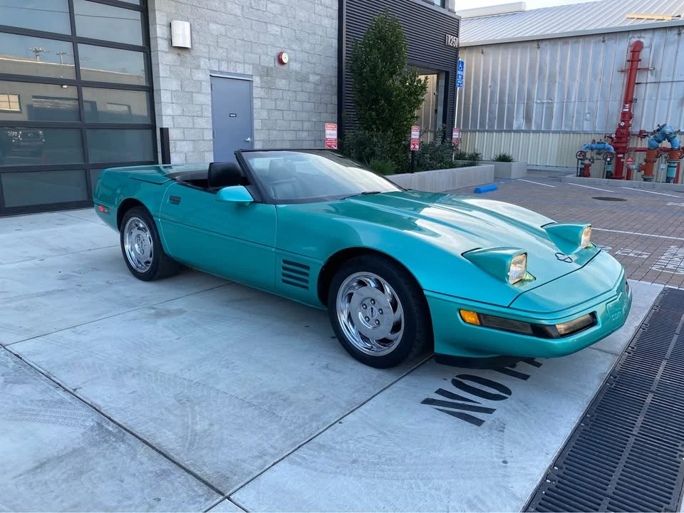 1991 Chevrolet Corvette C4 - Image 2 of 13