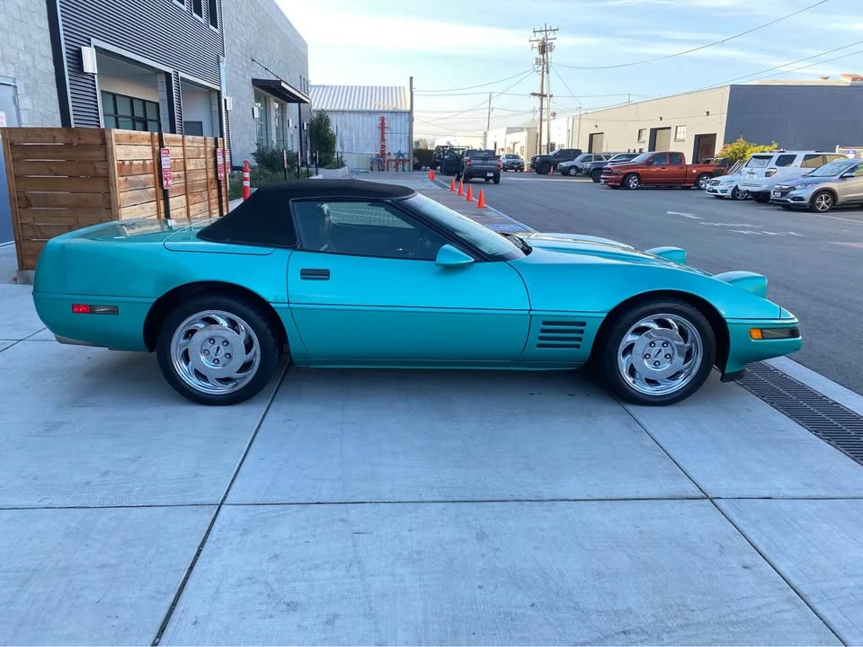 1991 Chevrolet Corvette C4 - Image 5 of 13