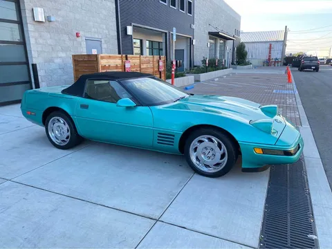 1991 Chevrolet Corvette C4 - Image 4 of 13