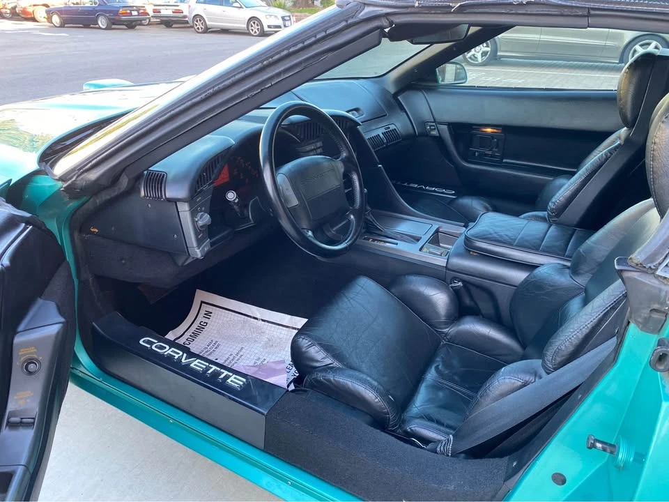 1991 Chevrolet Corvette C4 - Image 12 of 13