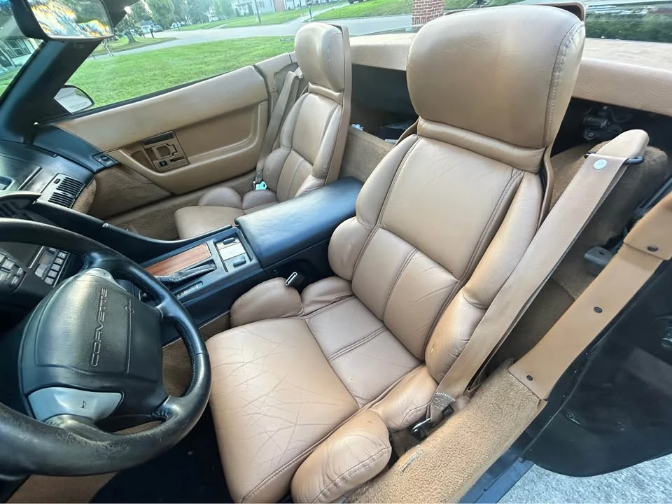1991 Chevrolet Corvette C4 - Image 17 of 18