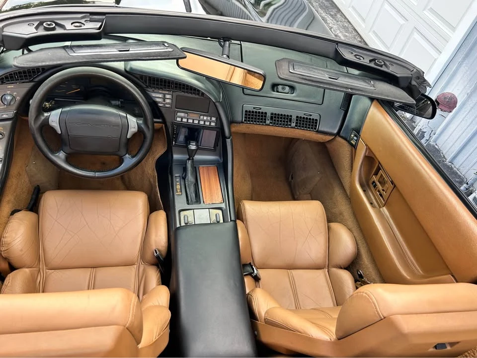 1991 Chevrolet Corvette C4 - Image 14 of 18