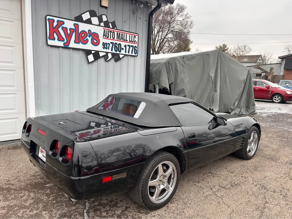 1991 Chevrolet Corvette C4 - Image 2 of 18