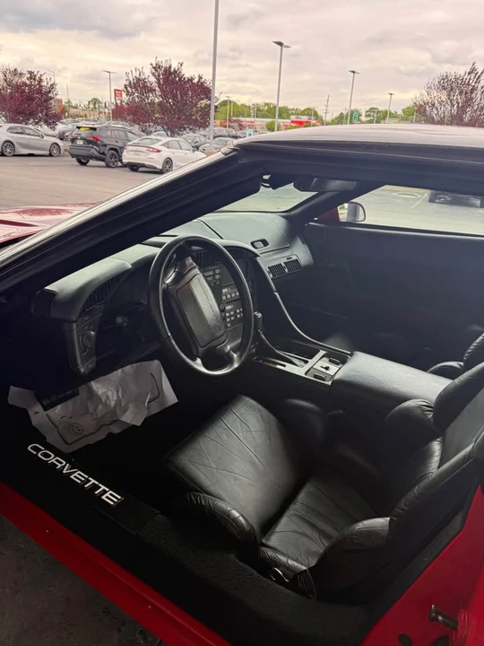 1991 Chevrolet Corvette C4 - Image 7 of 10
