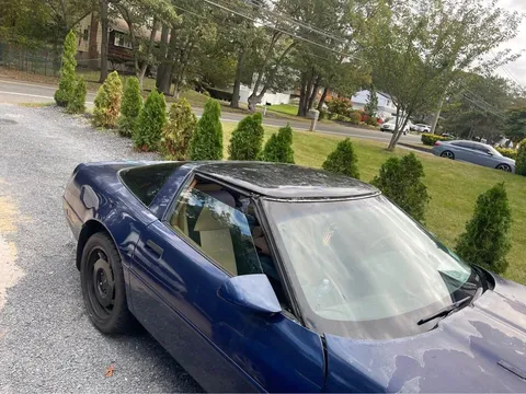 1991 Chevrolet Corvette C4 - Image 3 of 4