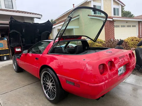 1991 Chevrolet Corvette C4 - Image 4 of 11
