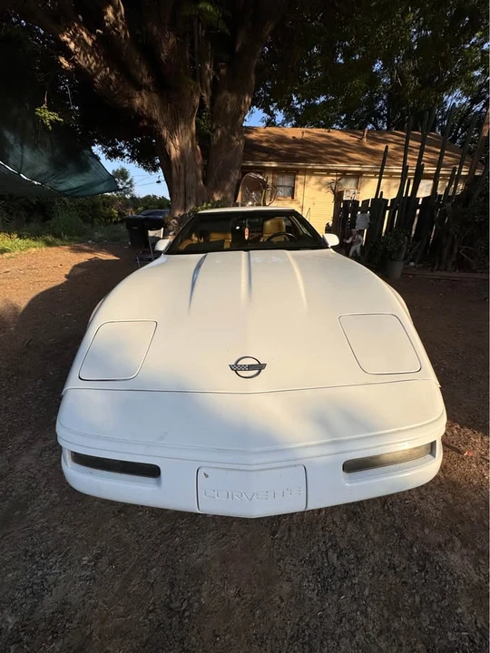 1991 Chevrolet Corvette C4 - Image 4 of 12