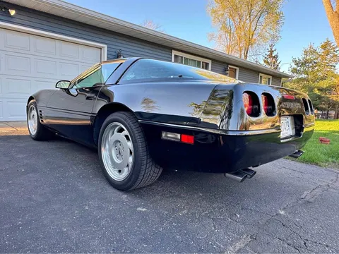 1991 Chevrolet Corvette Hatchback Coupe