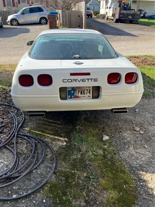 1991 Chevrolet Corvette C4 - Image 6 of 8