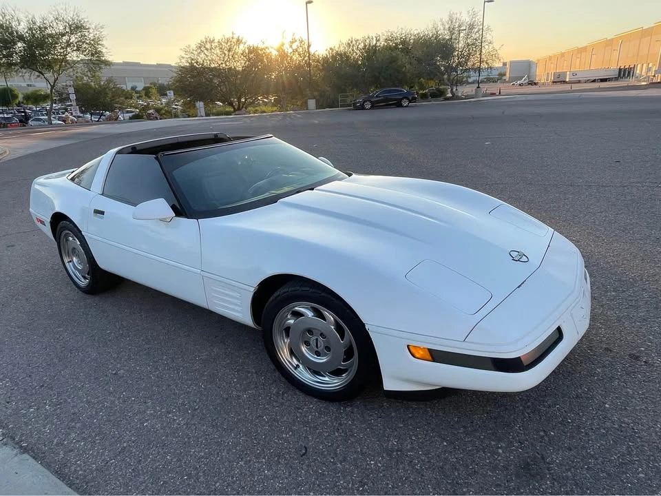 1991 Chevrolet Corvette C4 - Image 4 of 20