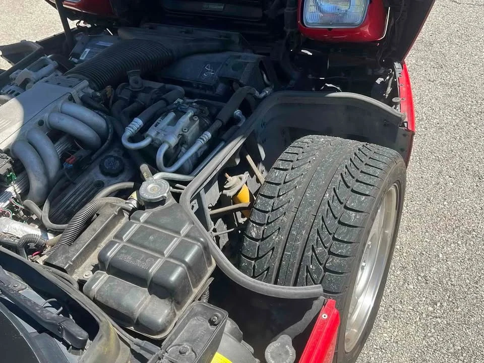 1991 Chevrolet Corvette C4 - Image 16 of 19