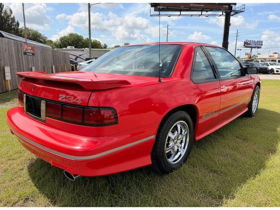 1991 Chevrolet Lumina - Image 4 of 17