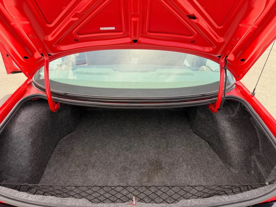 1991 Chevrolet Lumina - Image 8 of 17